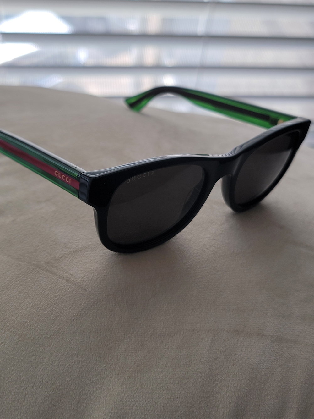 Gucci Black Sunglasses with Green and Red Temple Stripes